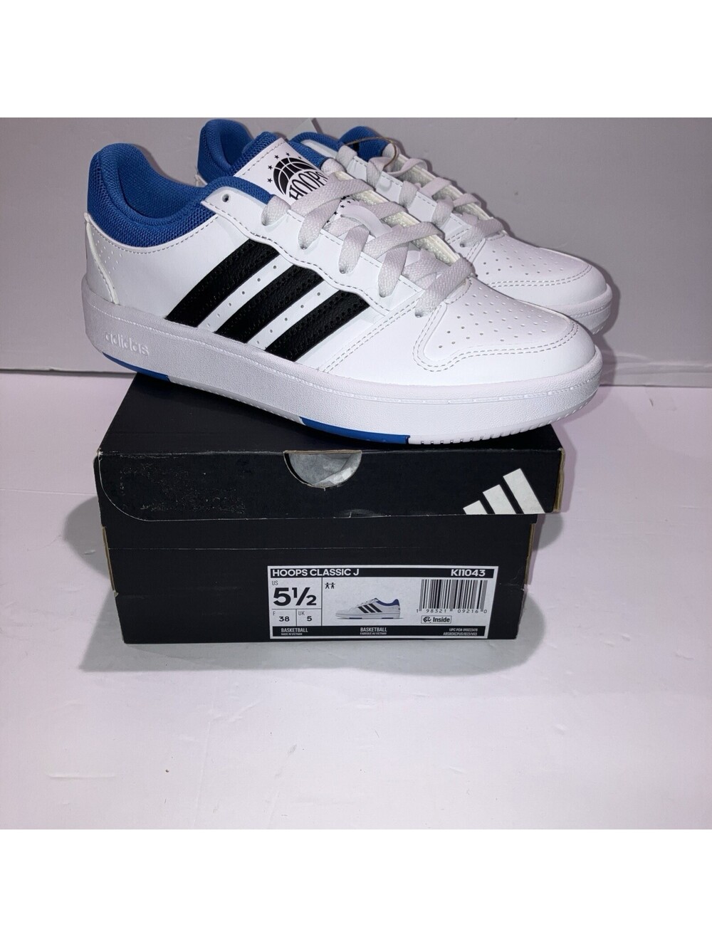 adidas Hoops Classic J Kids 5.5 Low Top Lace Up Sneakers White/Black/Blue NEW